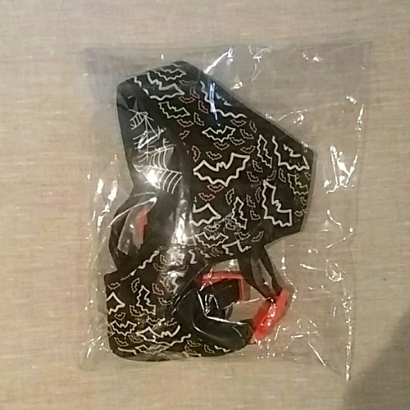 PETS: (NWOT) REVERSIBLE GLOW-IN-DARK HARNESS "HALLOWEEN" - Picture 9 of 9